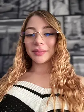 Jessy Queen online show from July 19, 2026, 3:20 pm