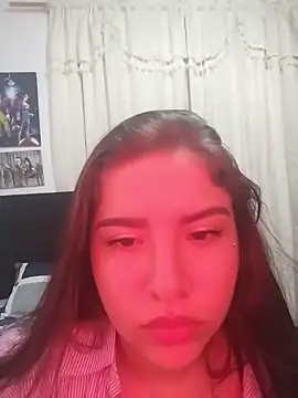 LinaColombianGirl online show from May 3, 2026, 5:45 am