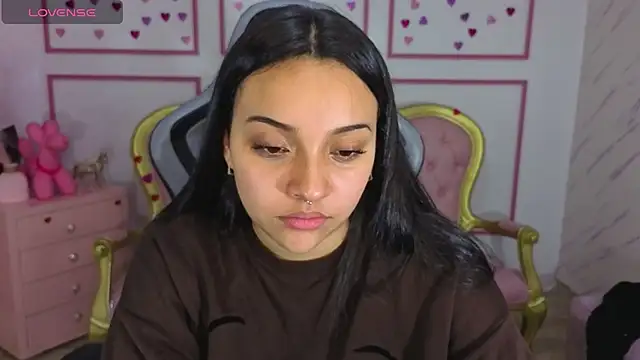 lia harper t online show from May 26, 2026, 2:53 am