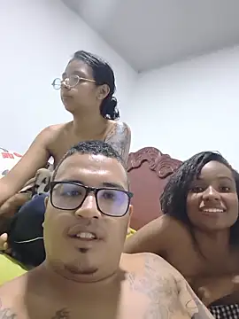 Snapshot of OshunHoney chatting on May 17, 2026, 4:56 am OshunHoney online show from May 17, 2026, 4:56 am