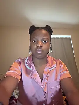 princesselizabeth online show from May 3, 2026, 9:07 pm