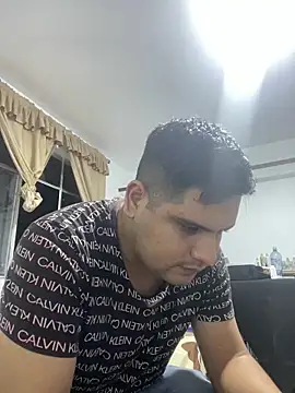 MenSexPeru online show from June 10, 2026, 6:14 am