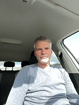 Snapshot of Thor-82 chatting on May 7, 2026, 7:34 am Thor-82 online show from May 7, 2026, 7:34 am