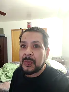 jose790044 online show from May 2, 2026, 10:09 am