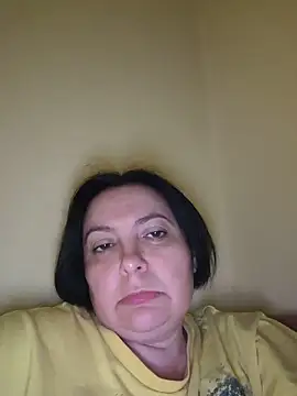 EmmaEmmy40 online show from May 25, 2026, 7:23 pm
