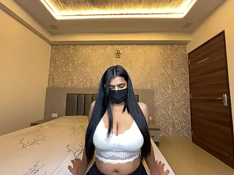 Snapshot of Miss_Heer chatting on June 29, 2026, 5:34 pm Miss Heer online show from June 29, 2026, 5:34 pm