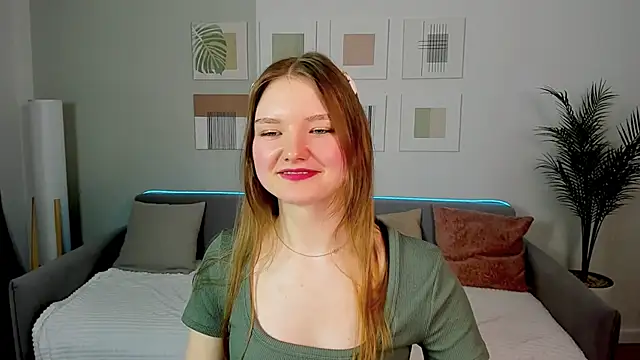 LookEva online show from May 3, 2026, 8:08 am