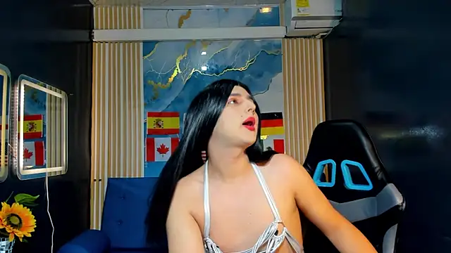 Gaby Gil  online show from June 16, 2026, 1:00 pm