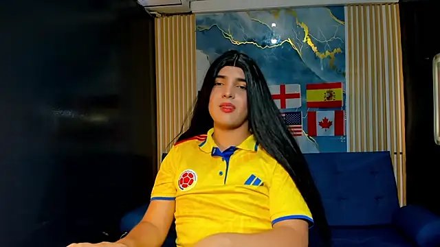 Gaby Gil  online show from June 12, 2026, 1:31 pm