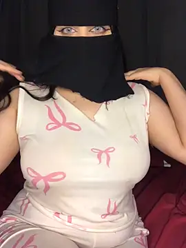 Gamillaa online show from June 2, 2026, 6:30 pm