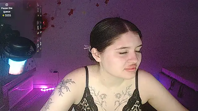 Blackangels online show from May 27, 2026, 10:28 pm