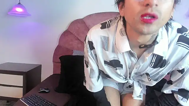 Snapshot of Eclipse_TeenBoy66 chatting on May 13, 2026, 11:50 am Eclipse TeenBoy66 online show from May 13, 2026, 11:50 am