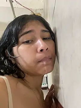 Xaannder online show from July 2, 2026, 3:23 am