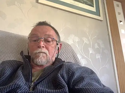 Moonraker64 online show from June 13, 2026, 3:32 pm