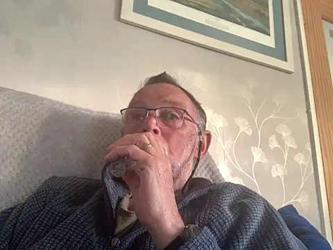 Moonraker64 online show from June 6, 2026, 7:08 pm