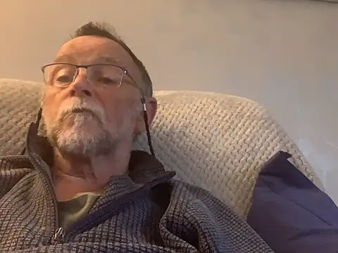 Moonraker64 online show from June 7, 2026, 7:41 pm