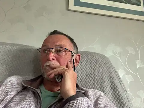Moonraker64 online show from May 19, 2026, 6:48 pm