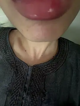 hotlips2026 online show from May 8, 2026, 6:23 pm