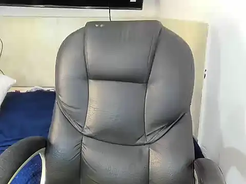 Snapshot of Jesko_Evo69x chatting on July 1, 2026, 9:04 pm Jesko Evo69x online show from July 1, 2026, 9:04 pm