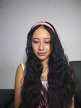 Snapshot of L0lita_Emi12 chatting on May 17, 2026, 12:27 pm L0lita Emi12 online show from May 17, 2026, 12:27 pm