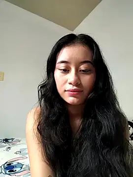 Snapshot of L0lita_Emi12 chatting on June 13, 2026, 1:42 pm L0lita Emi12 online show from June 13, 2026, 1:42 pm