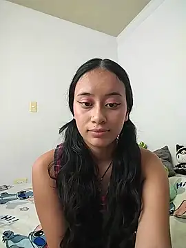 Snapshot of L0lita_Emi12 chatting on May 21, 2026, 4:26 pm L0lita Emi12 online show from May 21, 2026, 4:26 pm