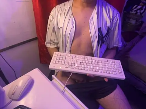 bogoboy07 online show from May 5, 2026, 9:18 pm