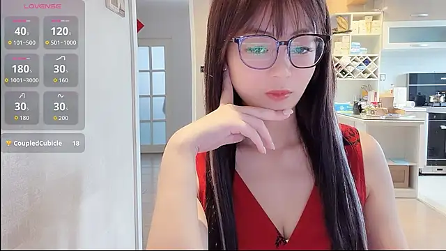 weeeoooo online show from May 17, 2026, 7:41 am