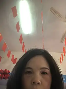 nidejiejie online show from June 17, 2026, 12:21 am