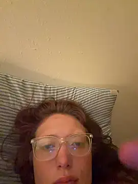 Snapshot of Thicklani0205 chatting on June 3, 2026, 9:54 am Thicklani0205 online show from June 3, 2026, 9:54 am
