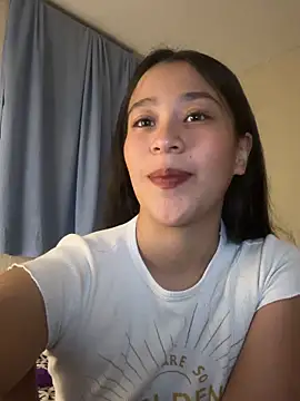 Meryxxxo online show from June 15, 2026, 10:20 pm