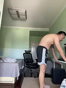 mrcake666 online show from July 3, 2026, 7:37 am
