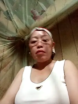 Peony98 online show from May 5, 2026, 1:47 pm