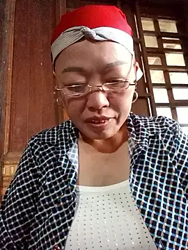 Peony98 online show from May 11, 2026, 1:18 am