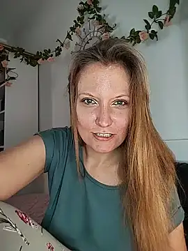 Candy Cougar online show from July 15, 2026, 7:04 am