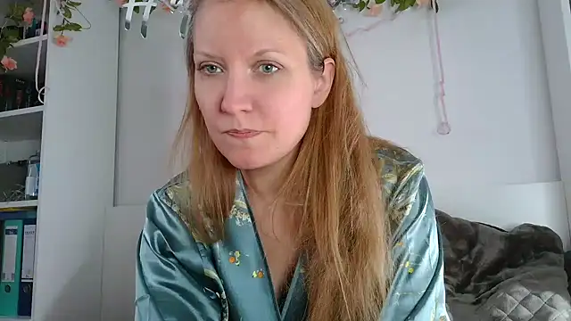 Candy Cougar online show from July 25, 2026, 7:05 am