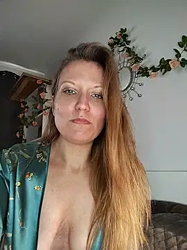 Candy Cougar online show from July 12, 2026, 6:47 am
