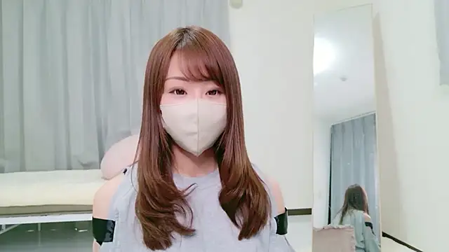 seina AV online show from May 4, 2026, 7:44 am