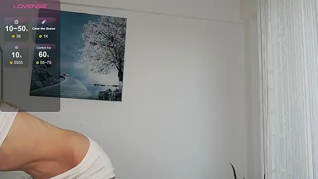 Belle Blondy online show from June 19, 2026, 10:54 am
