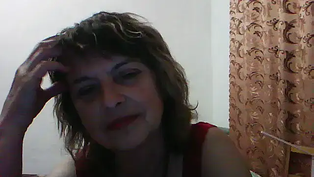 ElizabethGorden online show from May 11, 2026, 5:54 pm