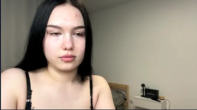 PlushPeep online show from May 31, 2026, 6:09 pm