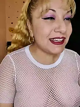 Venuss Milf online show from July 17, 2026, 10:01 am