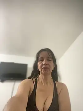 Soy Camila8 online show from May 31, 2026, 10:21 am