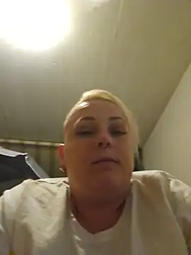 Lady Peggi online show from June 13, 2026, 11:13 pm
