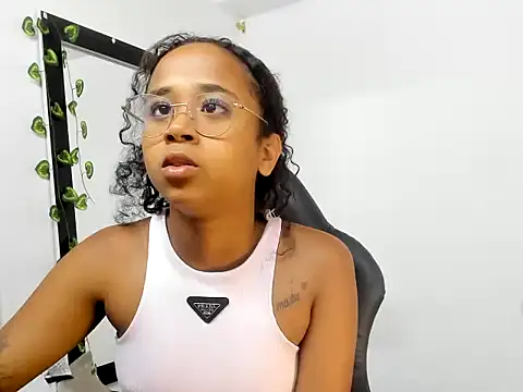 wizarpamela online show from July 12, 2026, 5:25 pm