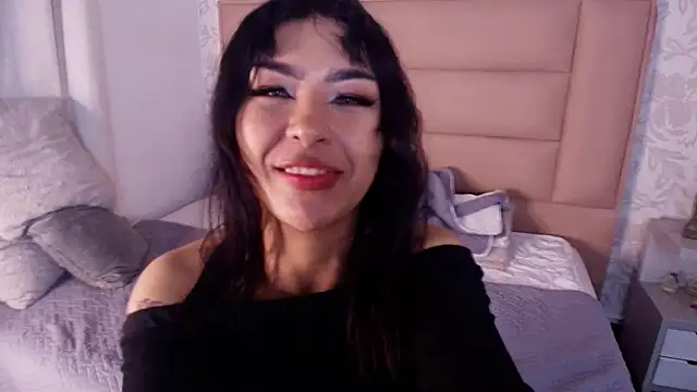 Snapshot of Fryeren chatting on May 7, 2026, 8:23 pm Fryeren online show from May 7, 2026, 8:23 pm