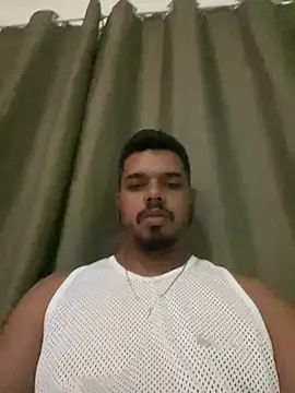 Falcaohot online show from May 7, 2026, 1:43 am