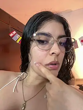  Niah online show from June 21, 2026, 12:38 am