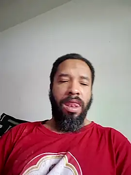 yoursexydaddy8181 online show from May 10, 2026, 3:47 pm