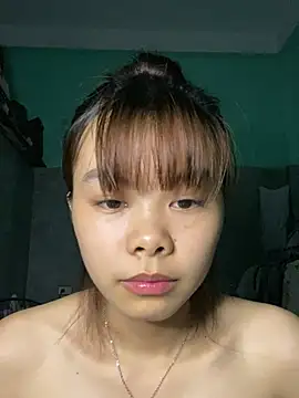 Snapshot of Cry_sexy chatting on June 26, 2026, 5:19 pm Cry sexy online show from June 26, 2026, 5:19 pm